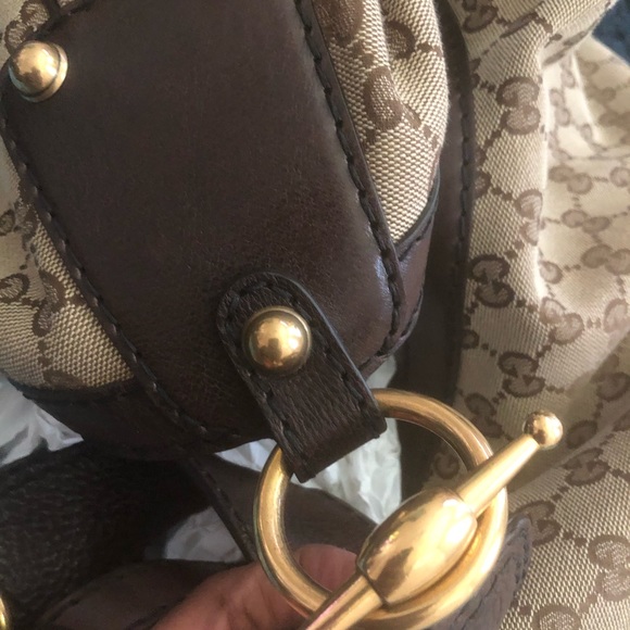 Gucci Handbag - Picture 3 of 4